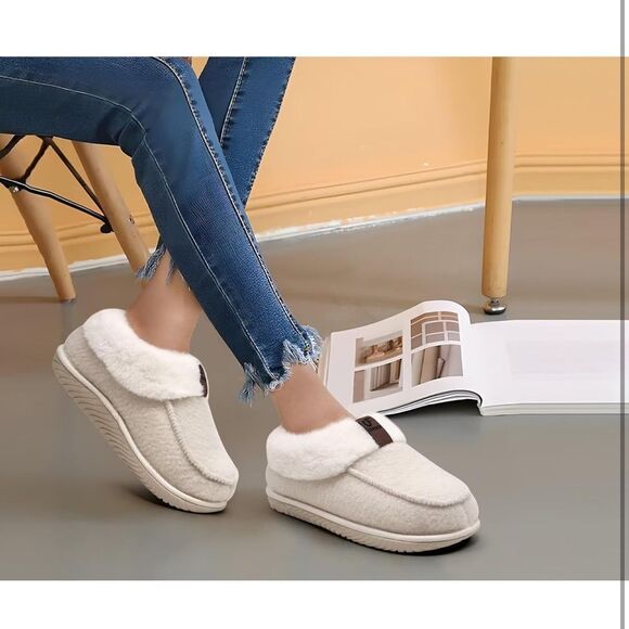 NWT Coface Women’s Size 7 Cream Beige Knit Slippers House Shoes Slip On - Picture 9 of 14